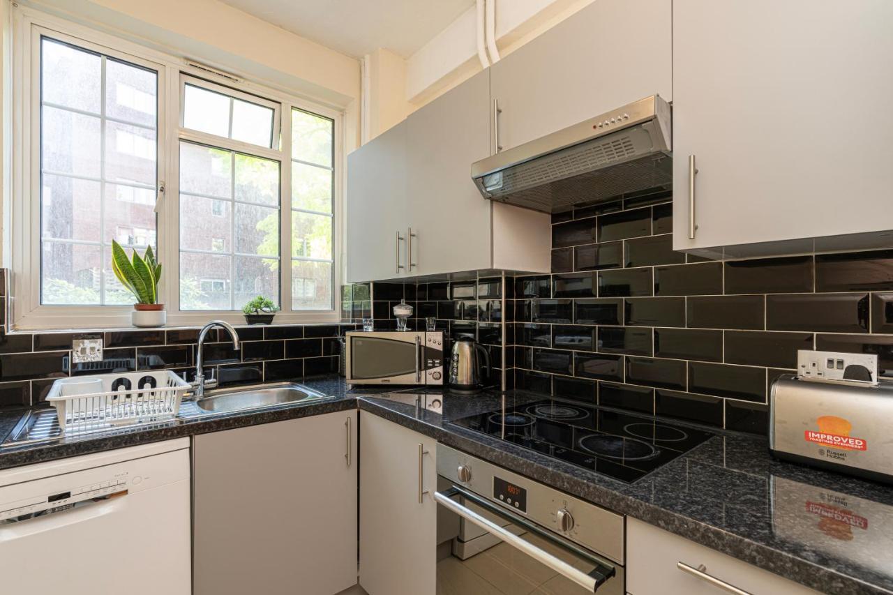 Charming 2 Bedroom Flat In Kensington High Street 伦敦 外观 照片