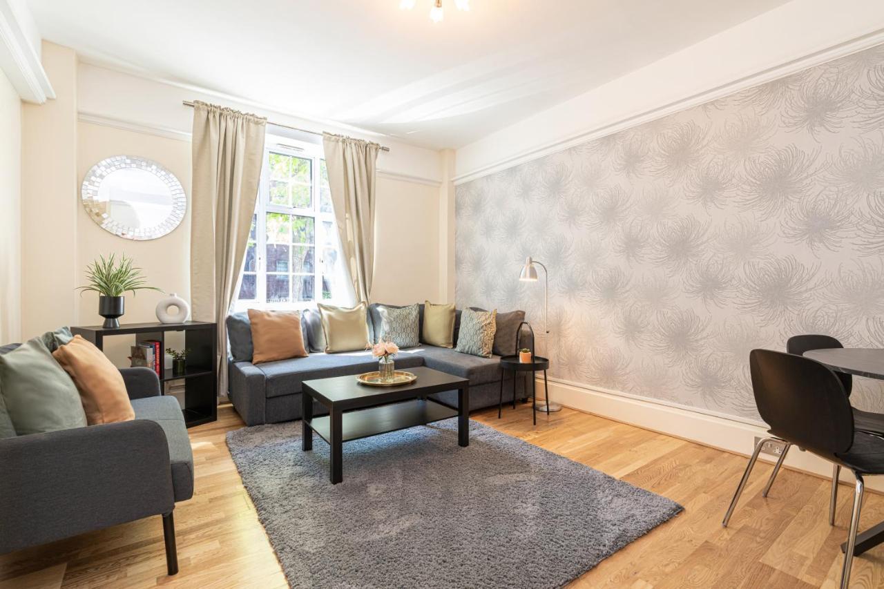 Charming 2 Bedroom Flat In Kensington High Street 伦敦 外观 照片