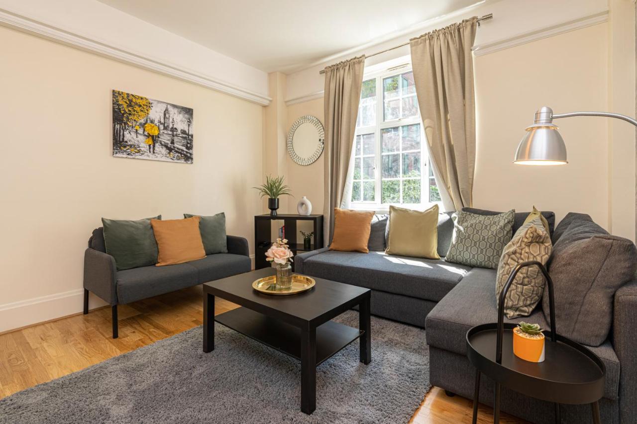 Charming 2 Bedroom Flat In Kensington High Street 伦敦 外观 照片